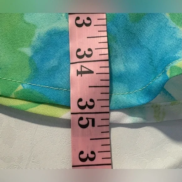 EUC Skirt: Large Floral Pattern on Soft Lime Green, Pull-On, Vintage c. 1990s - Picture 9 of 11